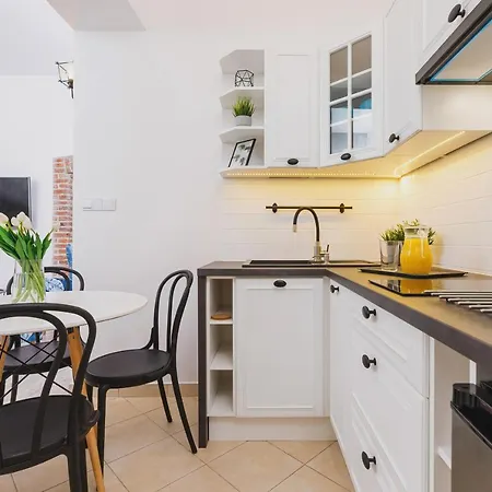 Zamenhofa By Renters Διαμέρισμα Krasków